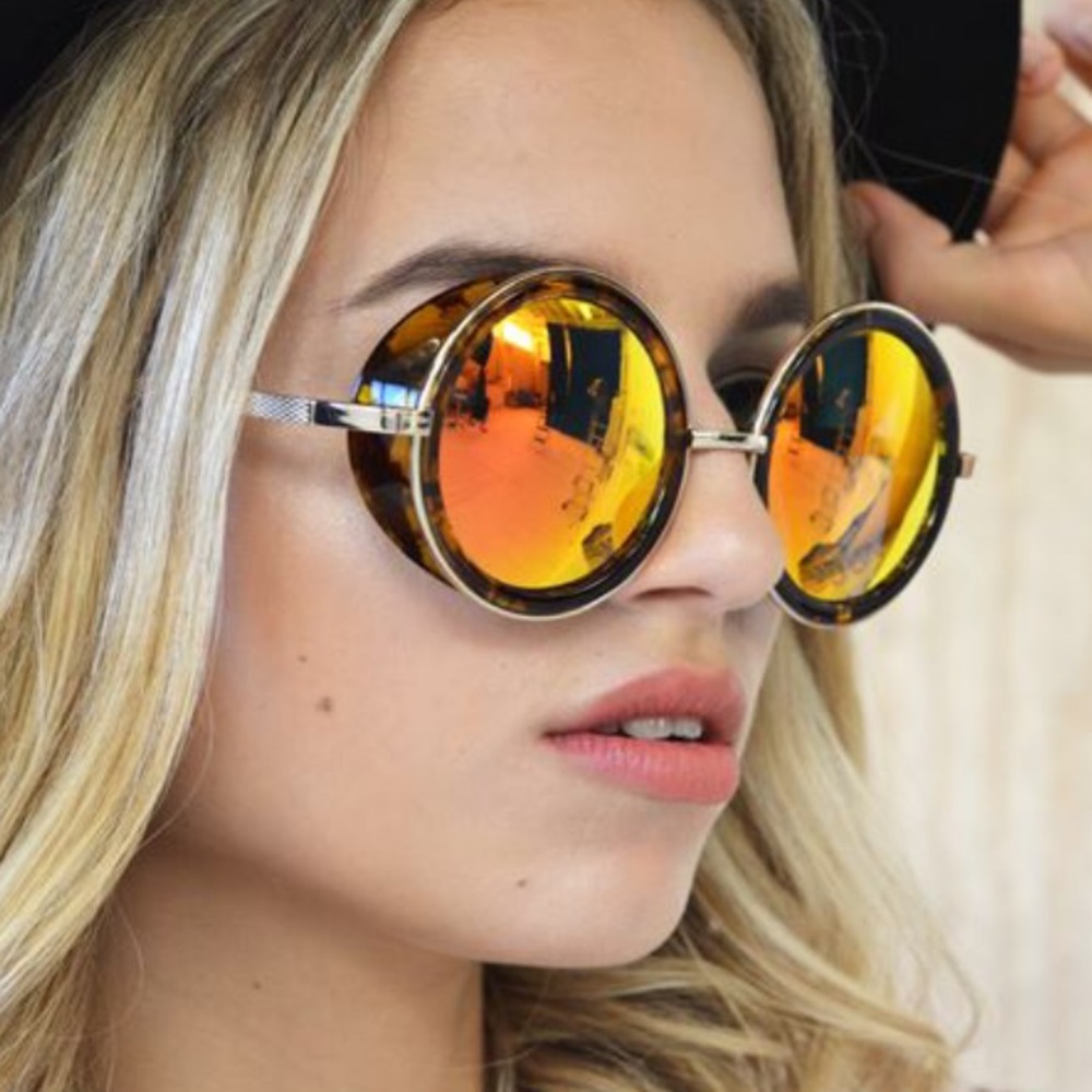 Quay Australia throw back sunglasses